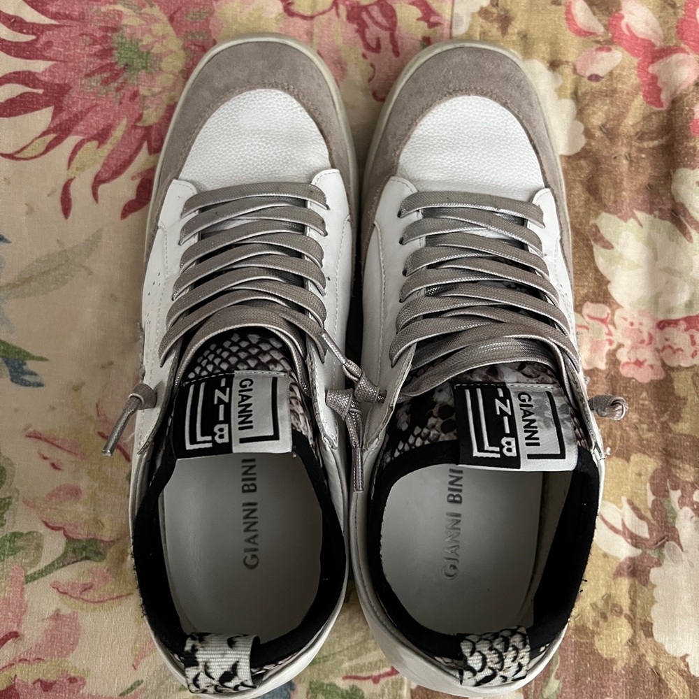 Gianni Bini White and Tan Sneakers